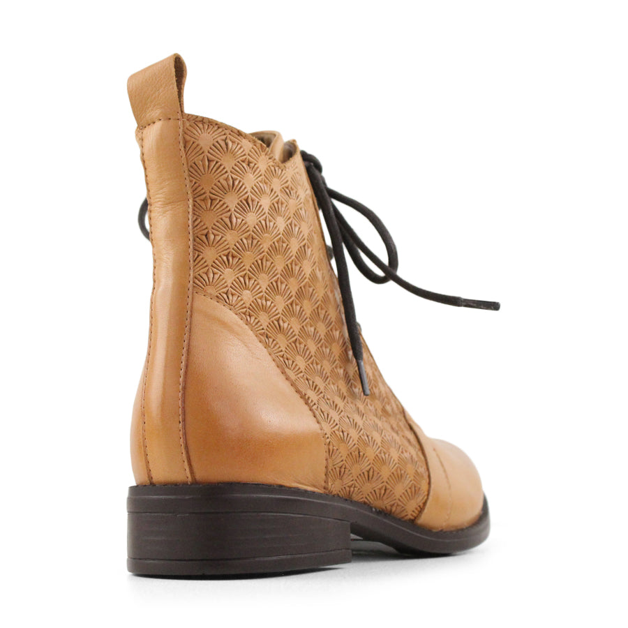 COCONUT TAN EMBOSSED PATTERN ZIP UP LACE UP ANKLE BOOT