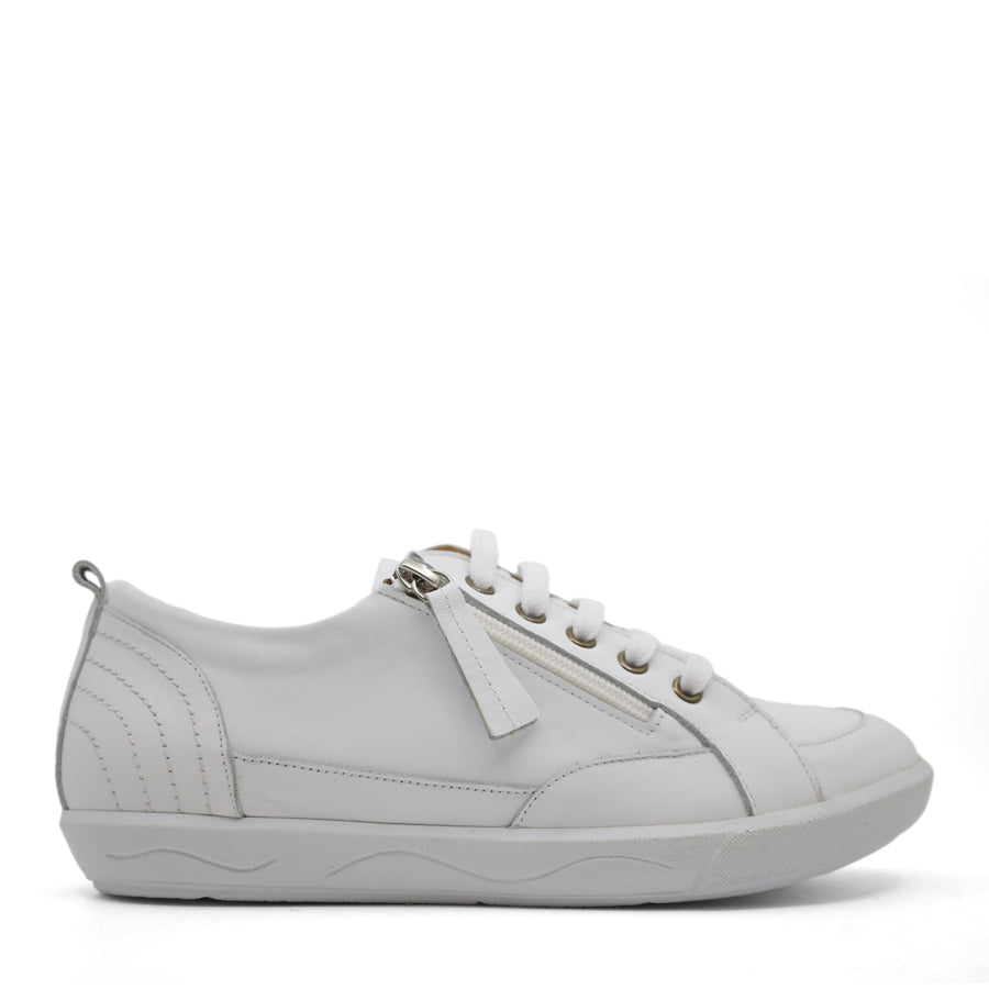 WHITE LACE UP SIZE ZIP SNEAKER