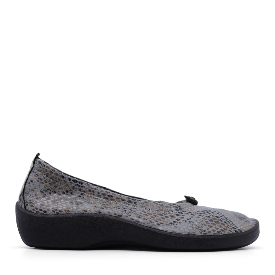 GREY SNAKE PRINT SLIP ON ADJUSTABLE TOGGLE BALLET FLAT LOAFER SNEAKER