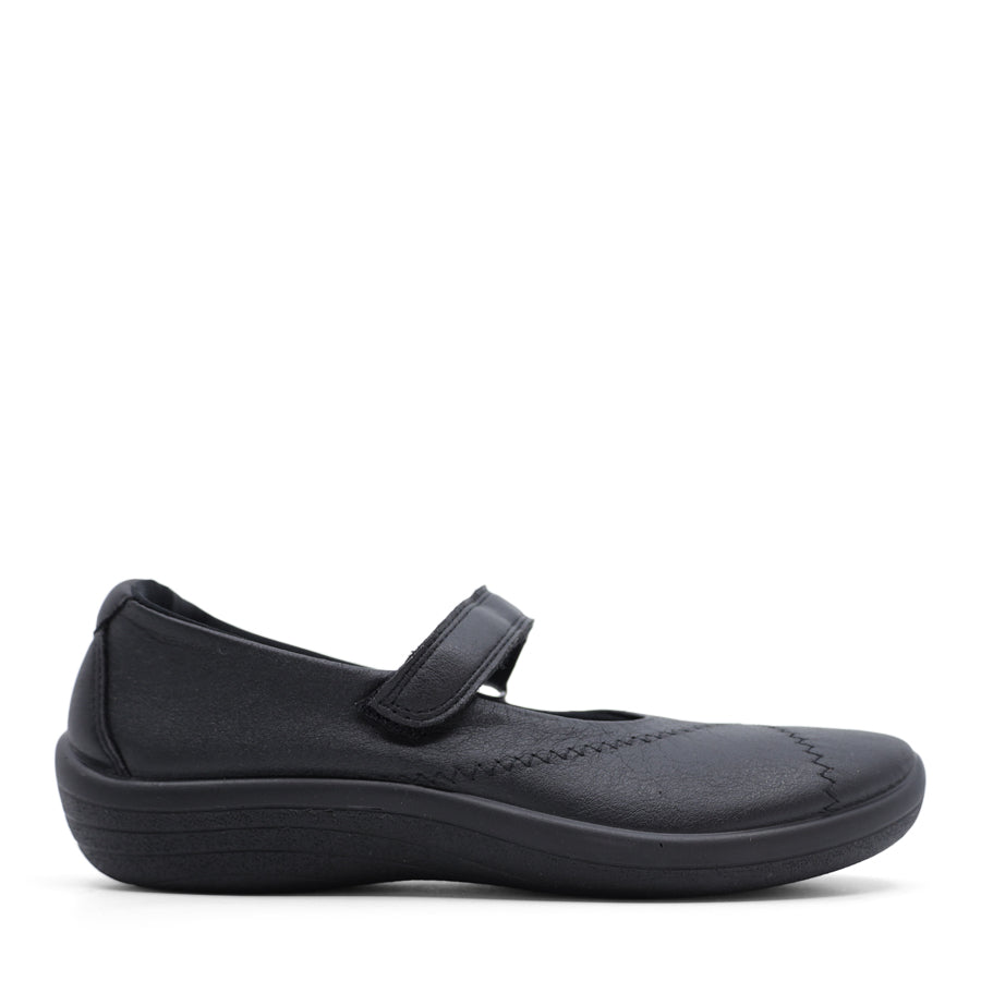 BLACK VELCRO MARY JANE FLAT SNEAKER