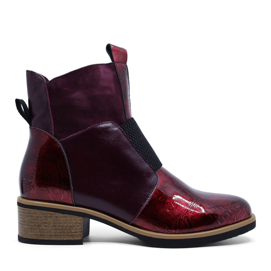 BORDO RED PATENT PULL ON ZIP UP ANKLE BOOT