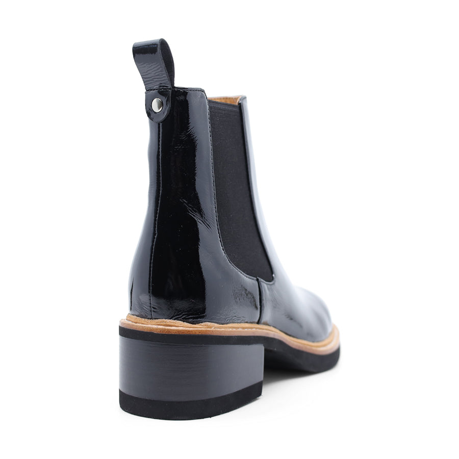 BLACK PATENT ZIP UP ELASTIC SIDED ANKLE BOOT