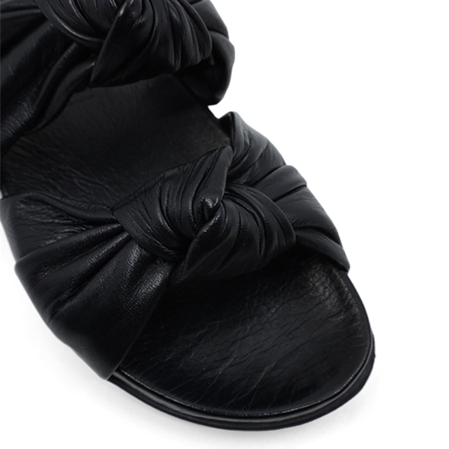 BLACK CROSSOVER BOW SLIDE SANDAL