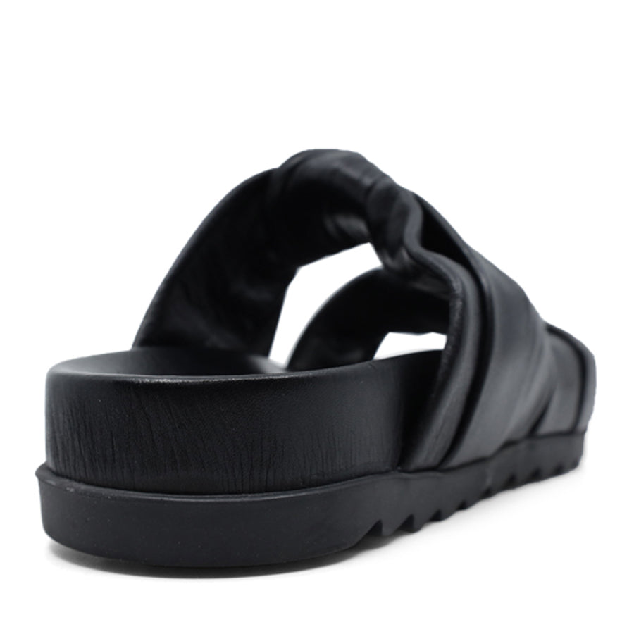 BLACK CROSSOVER BOW SLIDE SANDAL