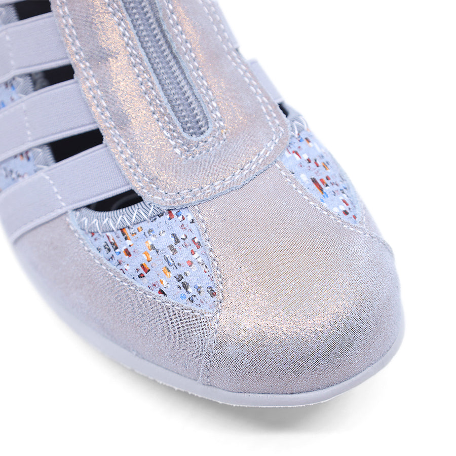 CC RESORTS CHRISTINE_WI