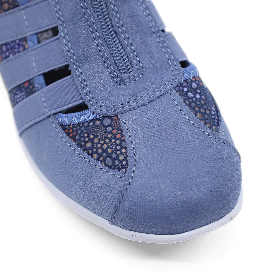 CC RESORTS CHRISTINE_WI