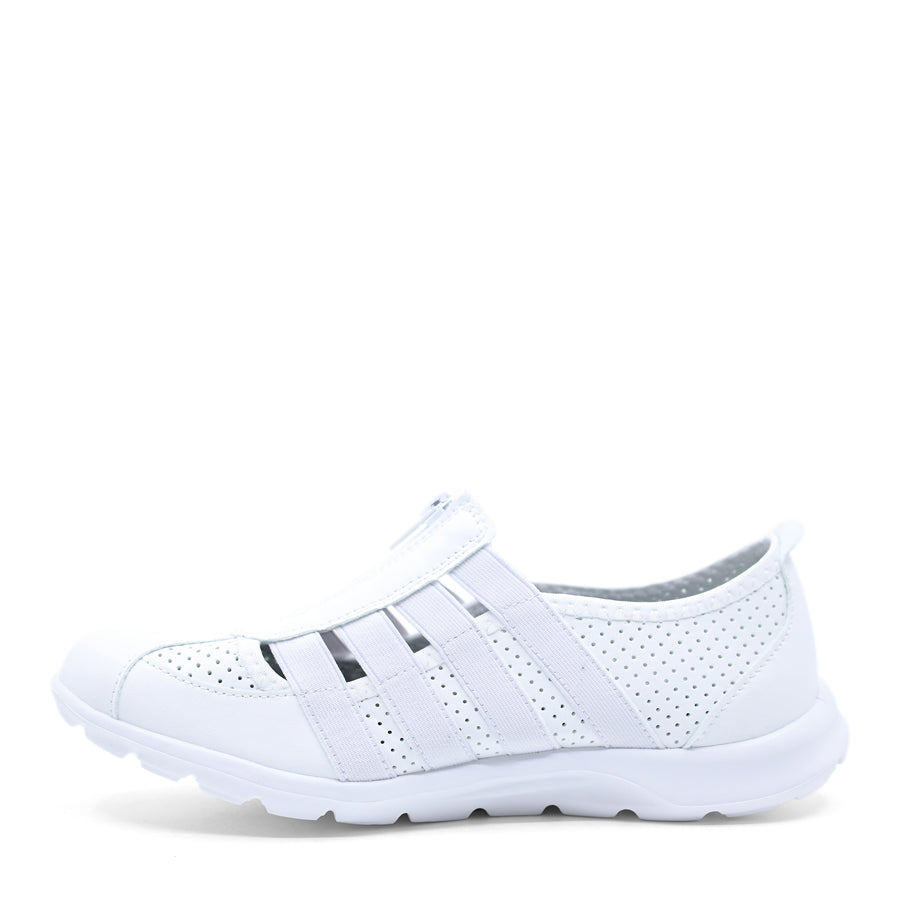 CC RESORTS CHRISTINE_WI