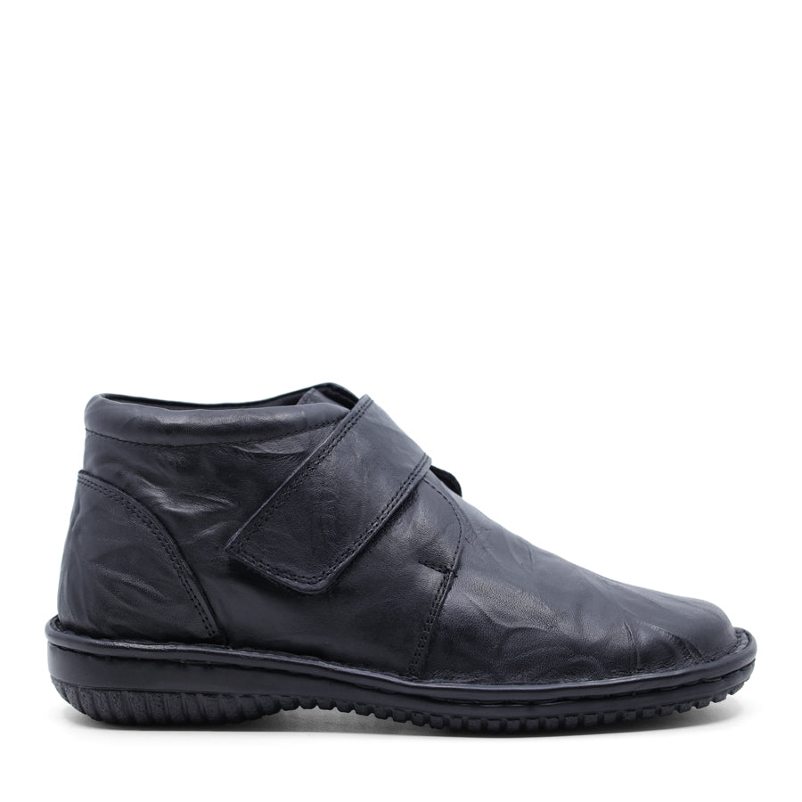 BLACK VELCRO ANKLE BOOT