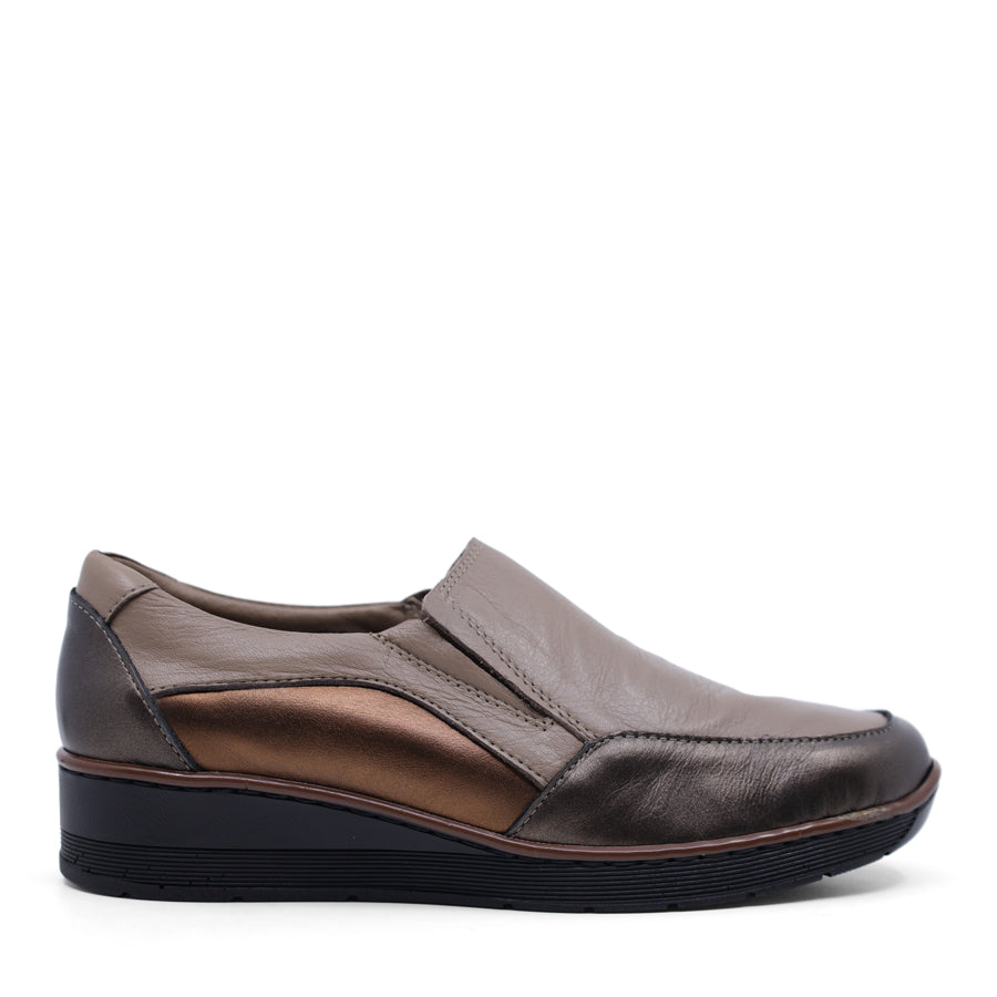 BLACK SLIP ON LOAFER SHOE