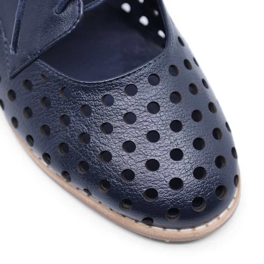 DJANGO & JULIETTE AVEN