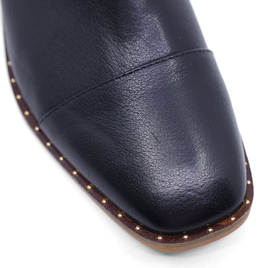 DJANGO & JULIETTE FORDA