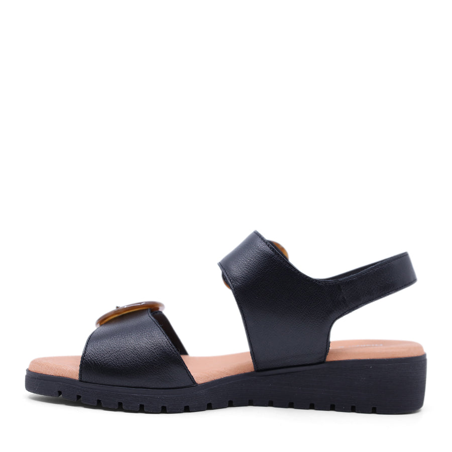 DJANGO & JULIETTE MELDRICK