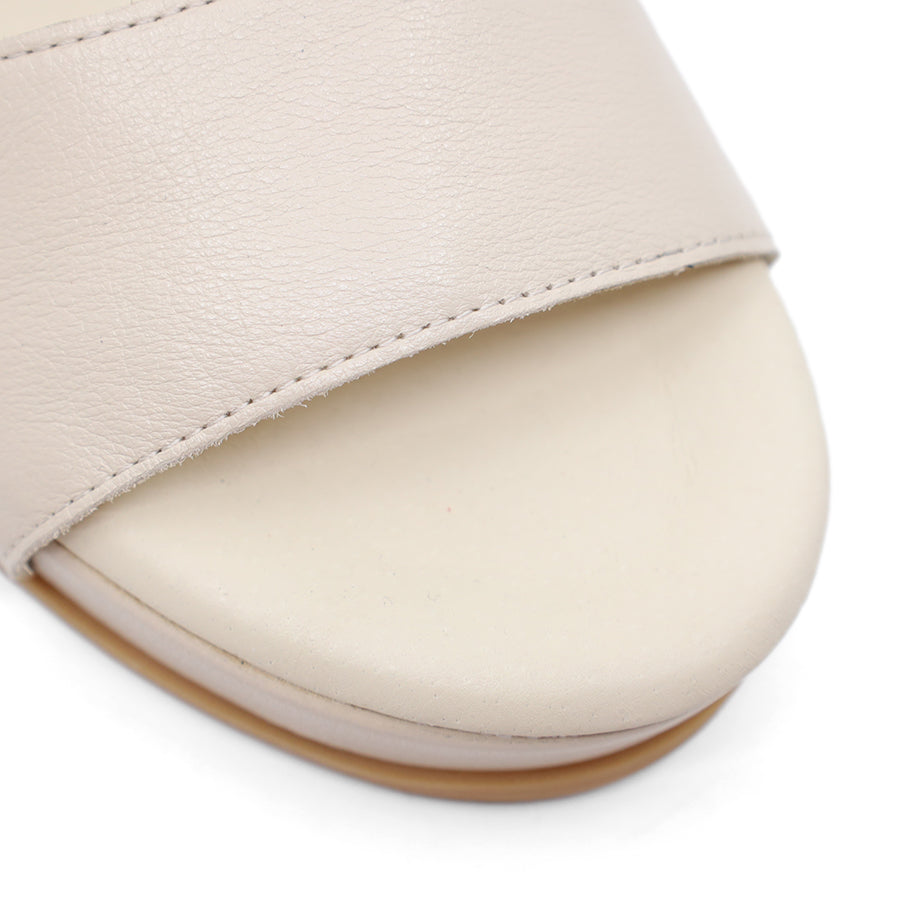 DJANGO & JULIETTE FEDILA