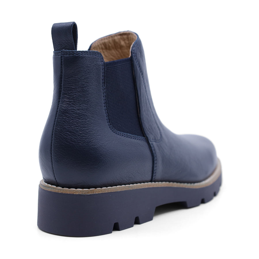 NAVY BLUE DUAL ELASTIC GUSSET SLIP ON ANKLE BOOT