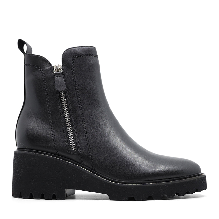 BLACK ZIP UP ANKLE BOOT CHUNKY SOLE