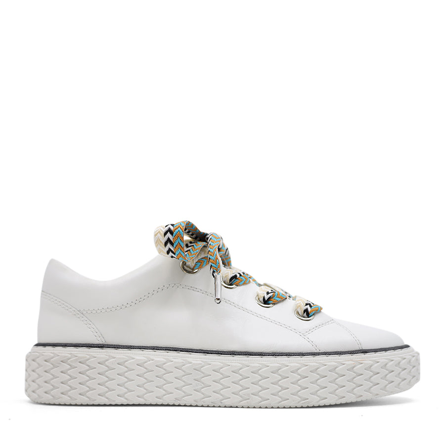 WHITE LACE UP SNEAKER WITH MULTI COLOURED LACES