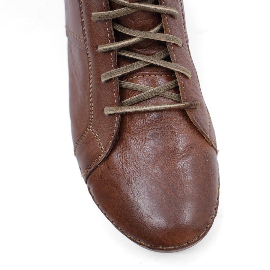 COGNAC BROWN LACE UP ANKLE BOOT