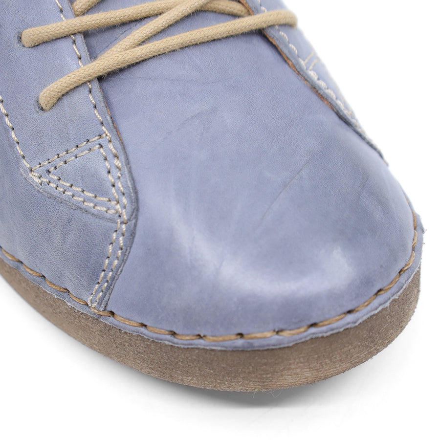 BLUE LACE UP SNEAKER