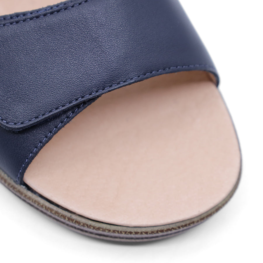 NAVY BLUE VELCRO SANDAL