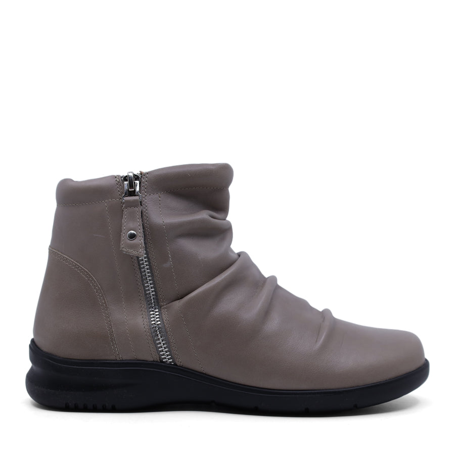 TAUPE ANKLE BOOT ZIP UP