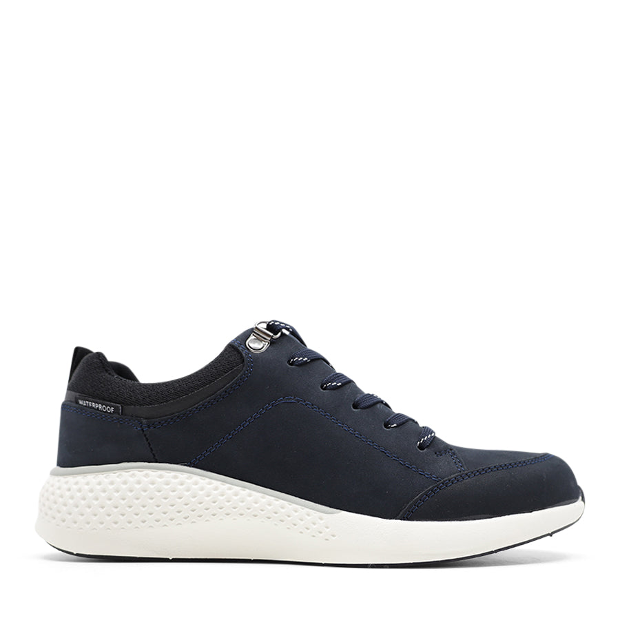 NAVY LACE UP SNEAKER