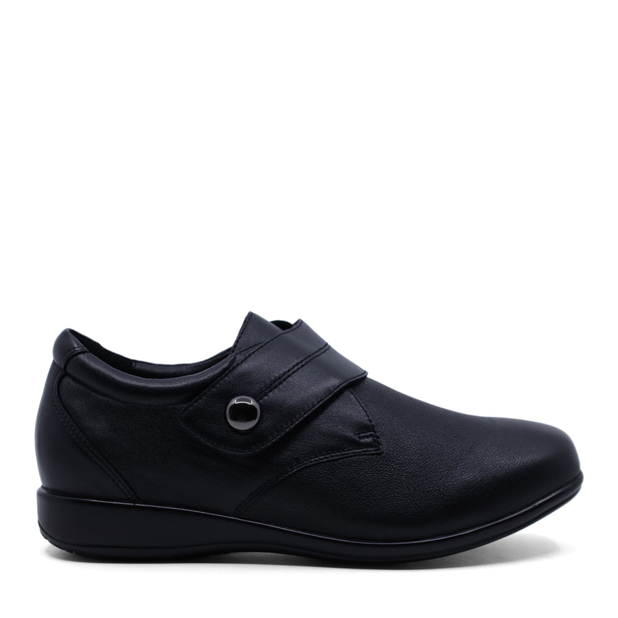 KLOUDS BLACK VELCRO FLAT SHOE