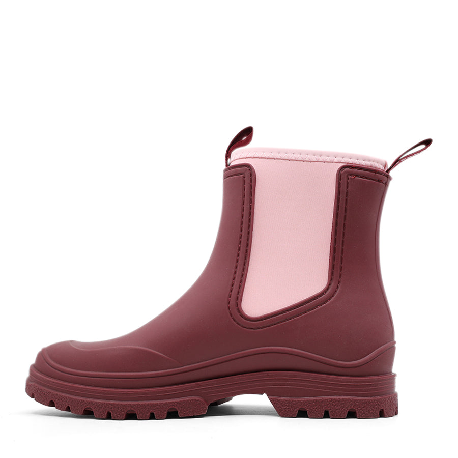 BERRY RED PINK ELASTIC SIDED PULL UP RUBBER ANKLE BOOT