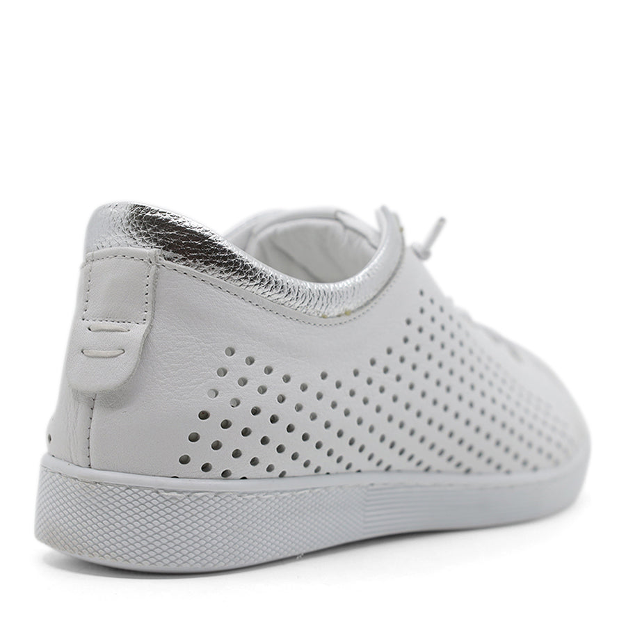 WHITE SILVER LASERCUT LACE UP SNEAKER
