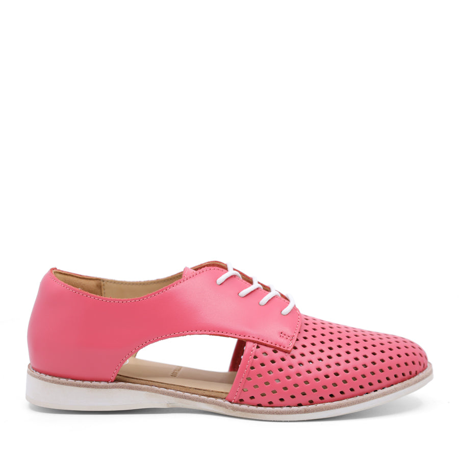 CORAL PINK SIDECUT DERBY LACE UP SHOE