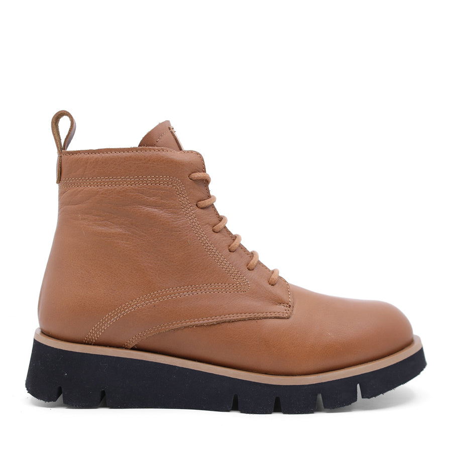 TAN BROWN LACE UP ZIP UP ANKLE BOOTS