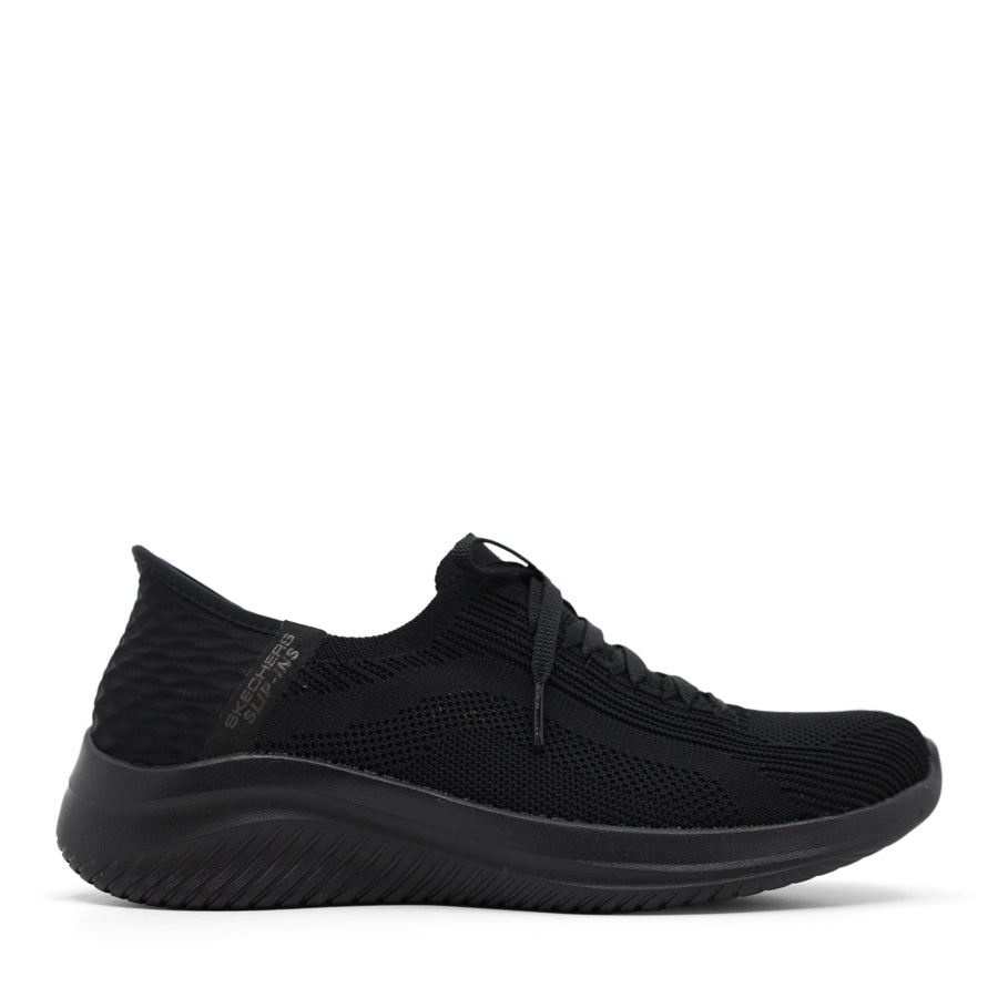 BLACK WITH BLACK SOLE LACE UP SLIP IN SLIP ON SNEAKER