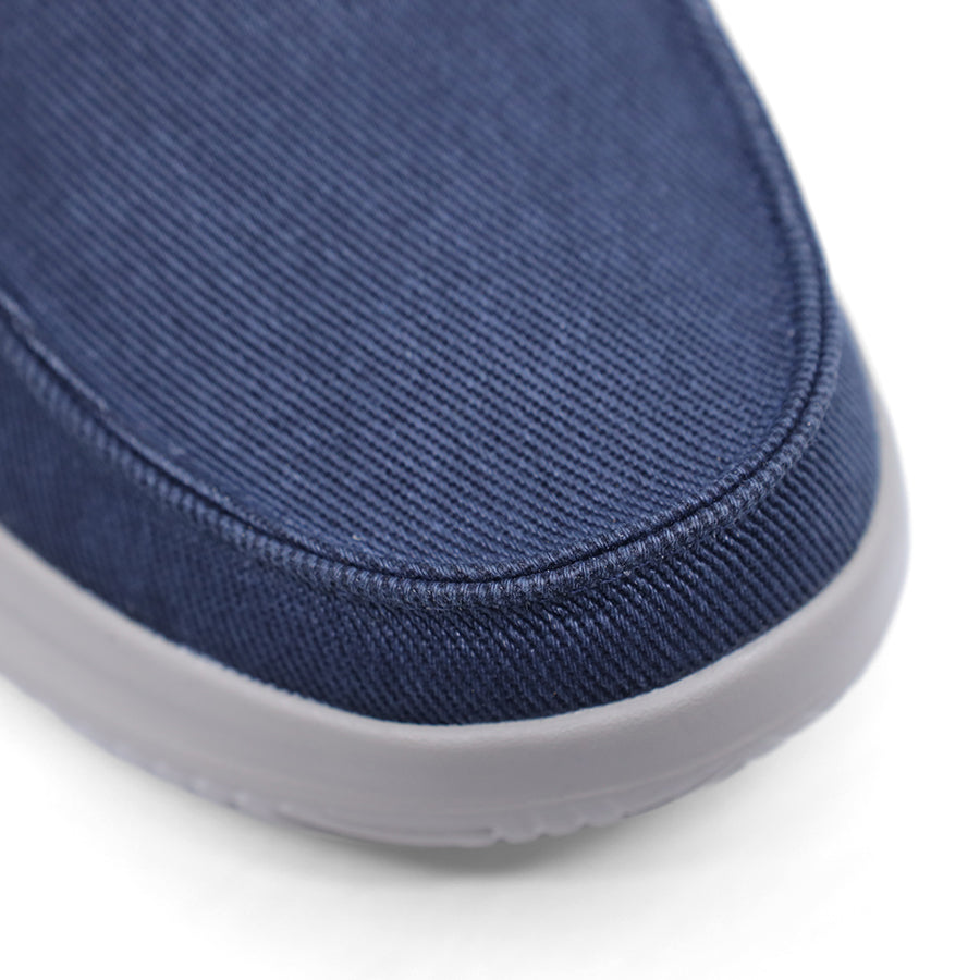 MENS SKECHER NAVY BLUE STRETCH LACE LOAFER STYLE SNEAKER