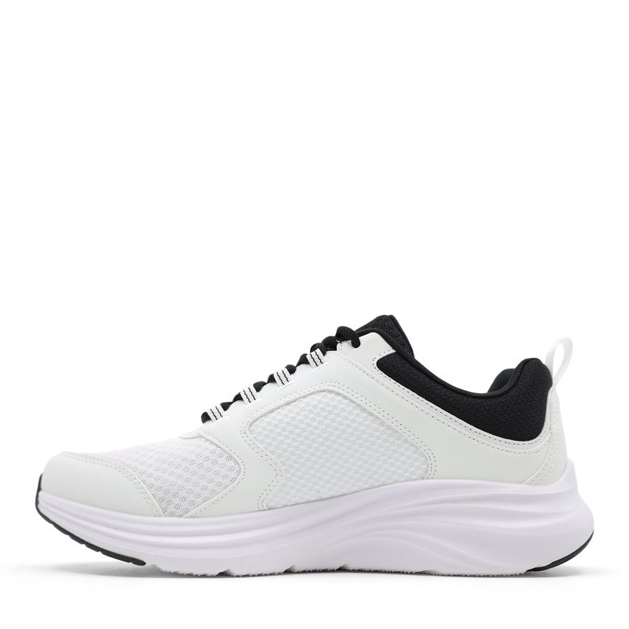 SKECHERS NEWMATIC