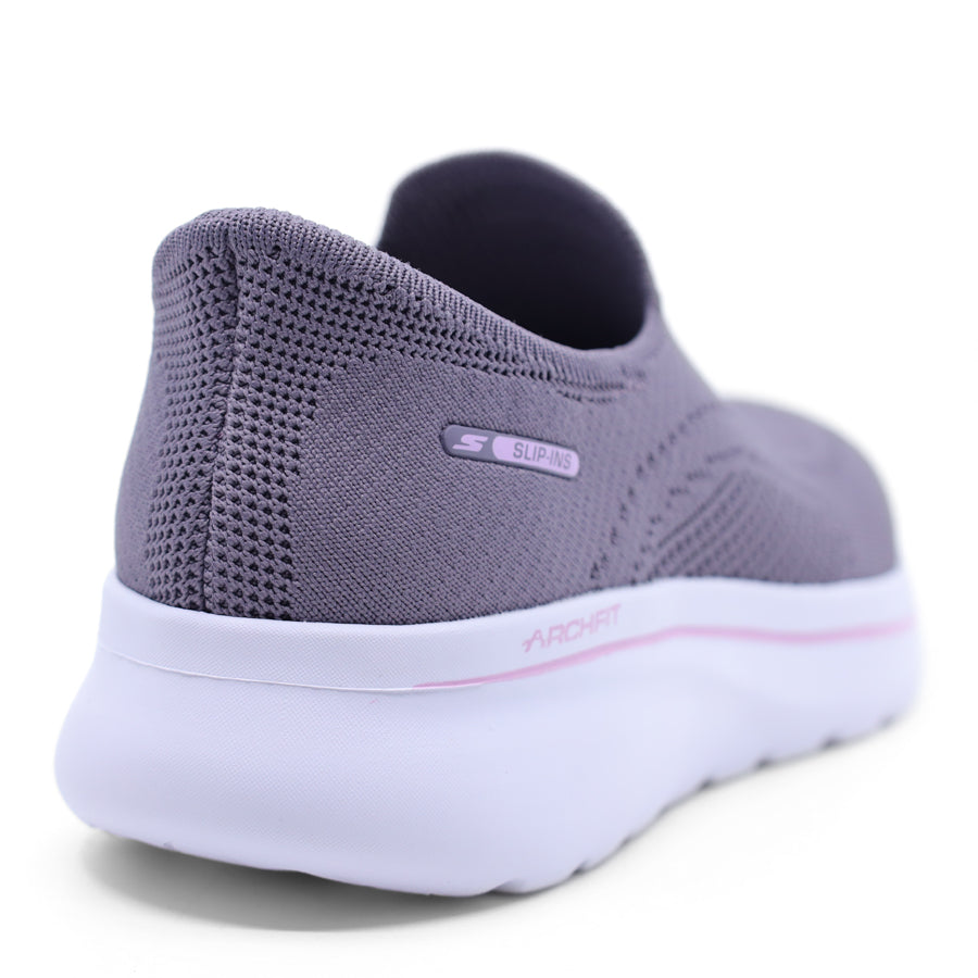 SKECHERS ARIANNE
