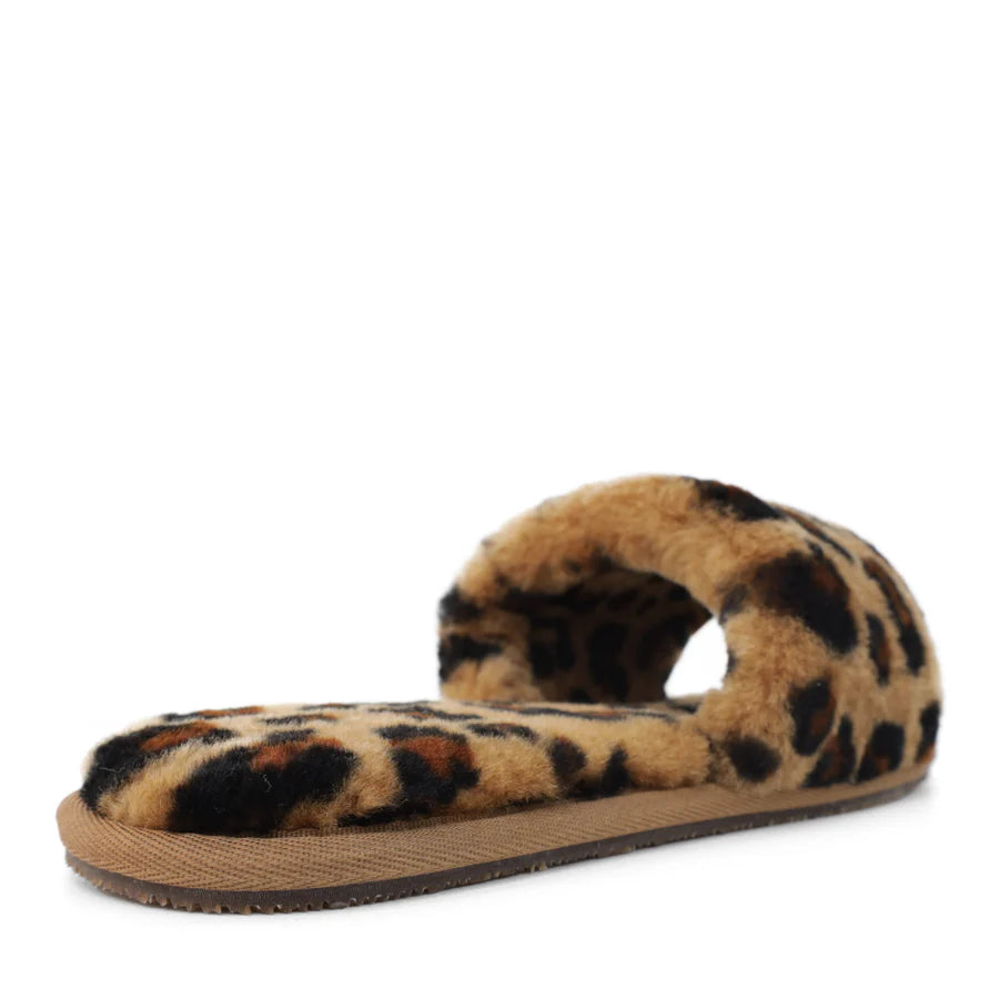 LEOPARD PRINT FLUFFY  FLAT SLIDE SLIPPER