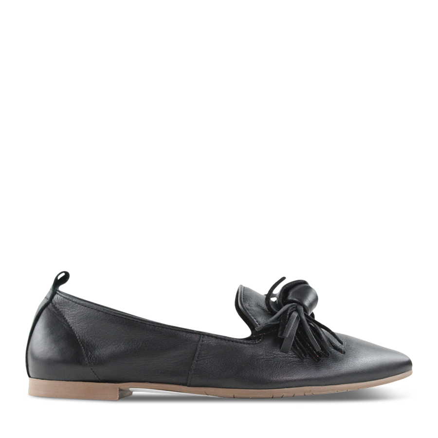 BLACK BOW TASSEL LOAFER SHOE