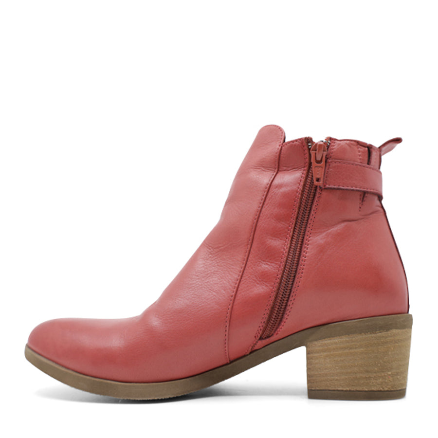 AIRLIFT RED SIDE ZIP HEEL ANKLE BOOT