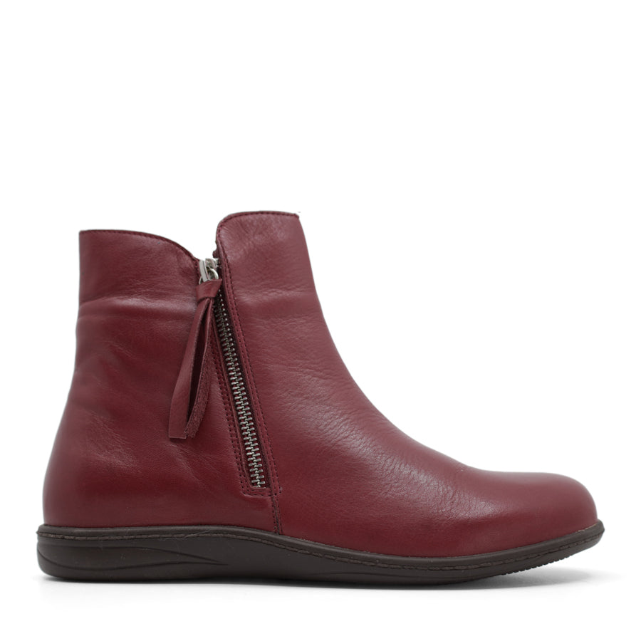 ARILIFT RED ZIP UP ANKLE BOOT