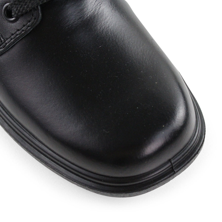 BLACK LACE UP LEATHER SCHOOL SHOE GOOD FOR ALL YEAR LEVELS