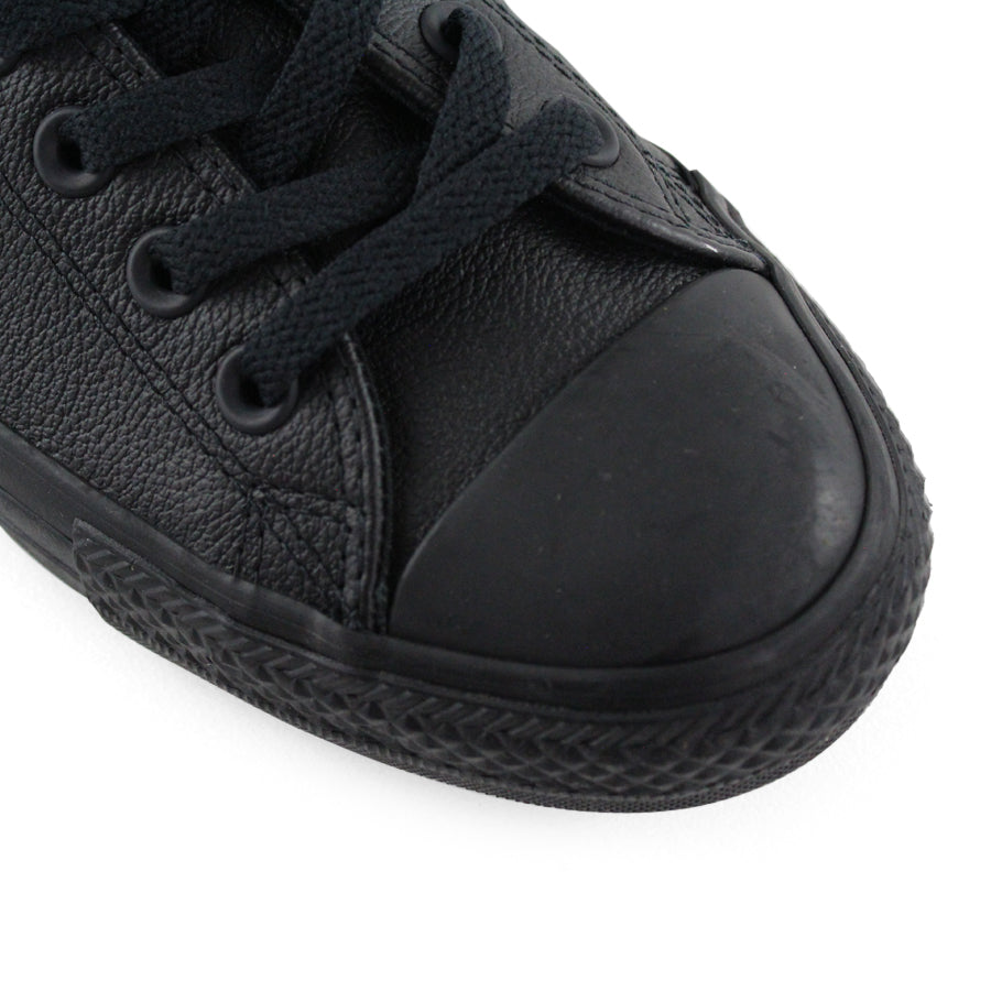 BLACK MONACHROME LEATHER LOW TOP LACE UP SNEAKER