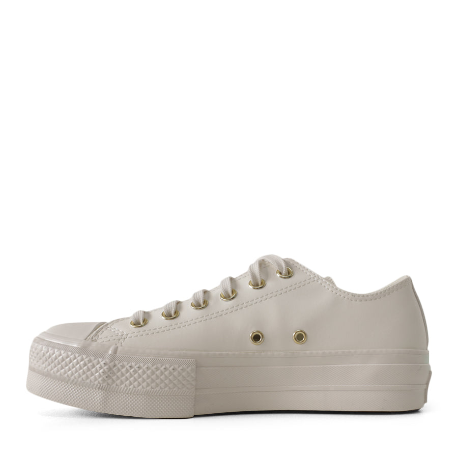 VINTAGE WHITE LEATHER LOW TOP LACE UP PLATFORM SNEAKER
