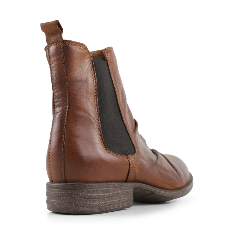 BRANDY PULL ON ELASTIC SIDED BOOT SOFT LEATHER