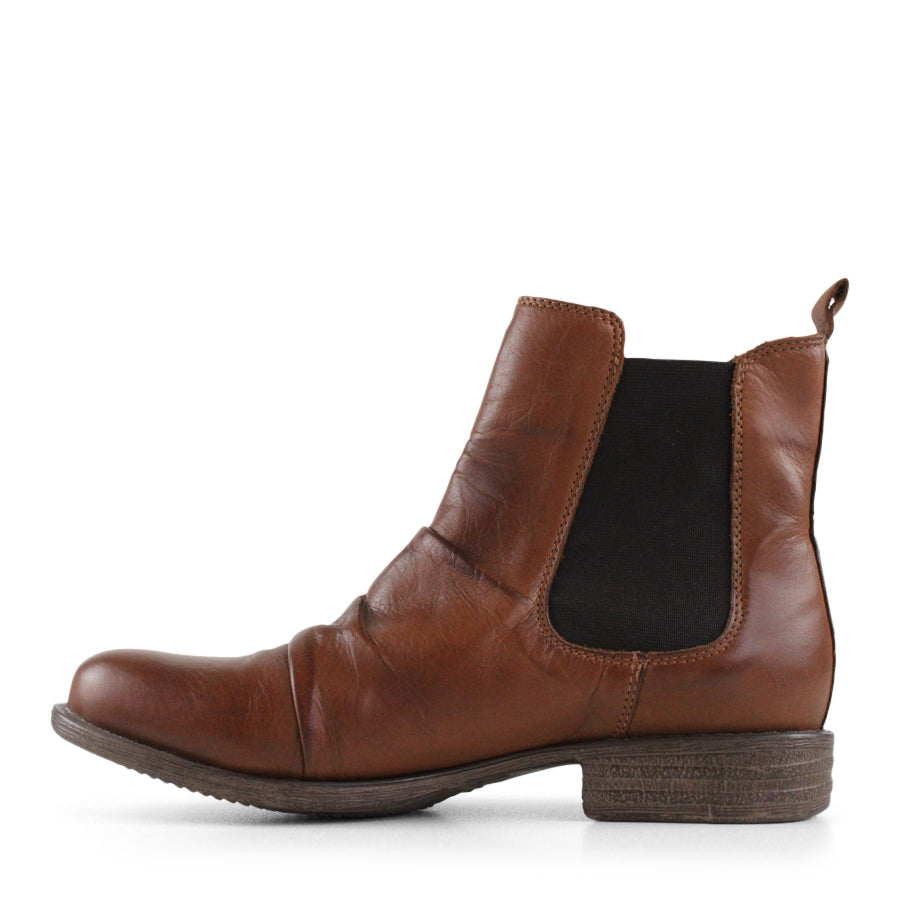 BRANDY PULL ON ELASTIC SIDED BOOT SOFT LEATHER