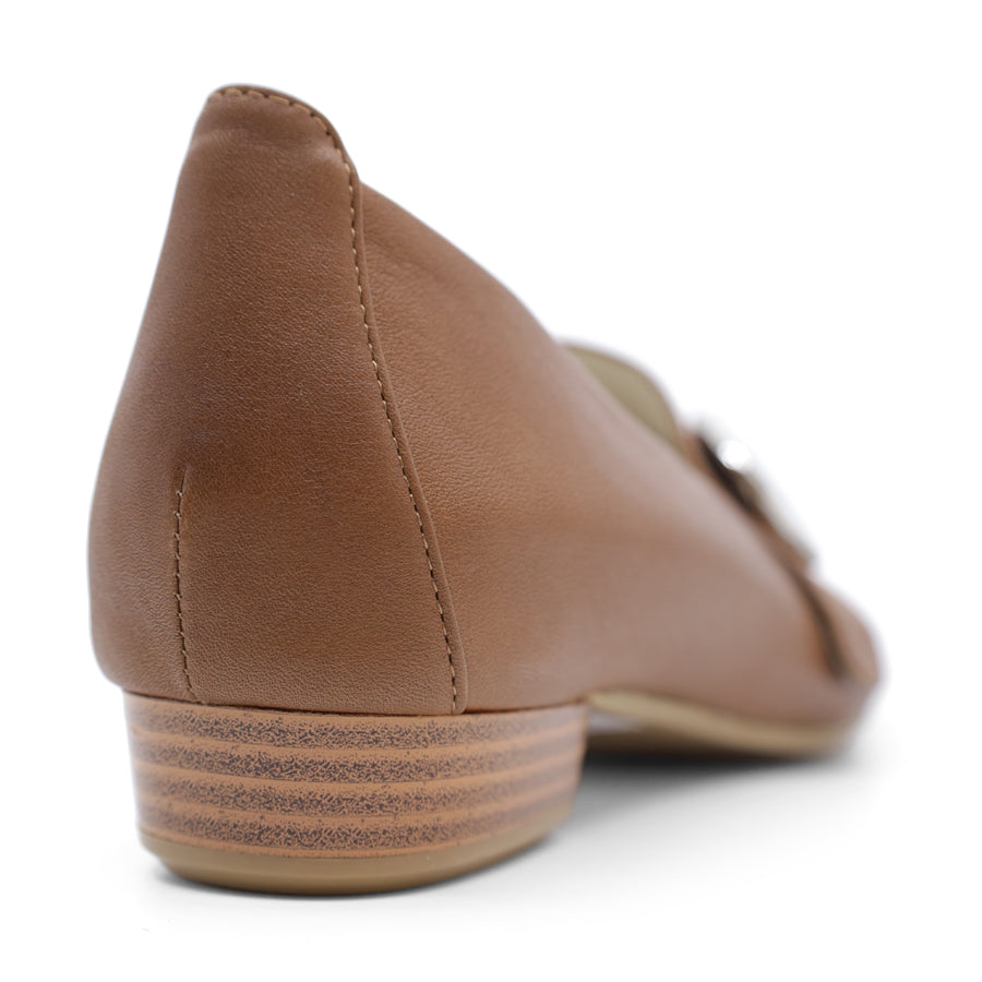 COGNACE SLIP ON STYLE SHOE WITH BUCKLE