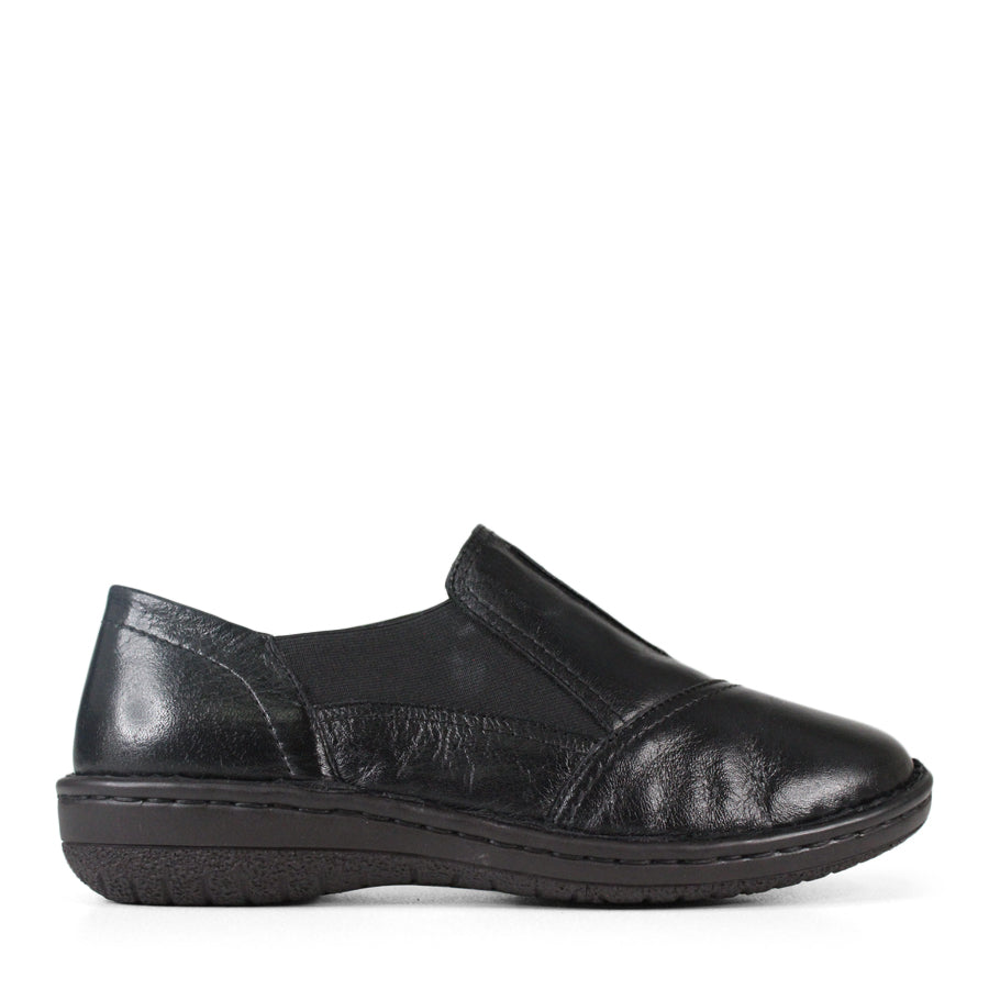 BLACK SLIP ON SHOE