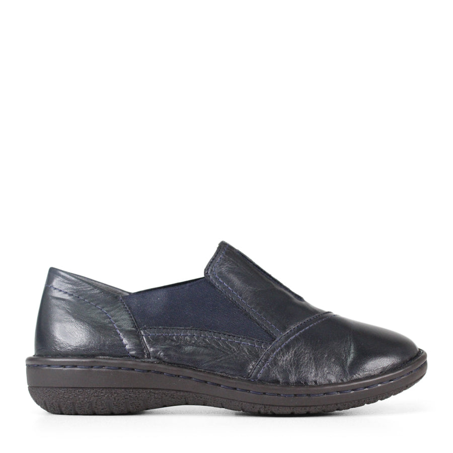 BLACK SLIP ON SHOE